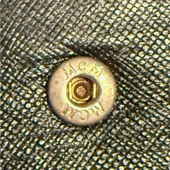 MCM Black Wallet/Unbranded Chain Can Be used as Wallet/Crossbody/Over Shoulder - Picture 15 of 16